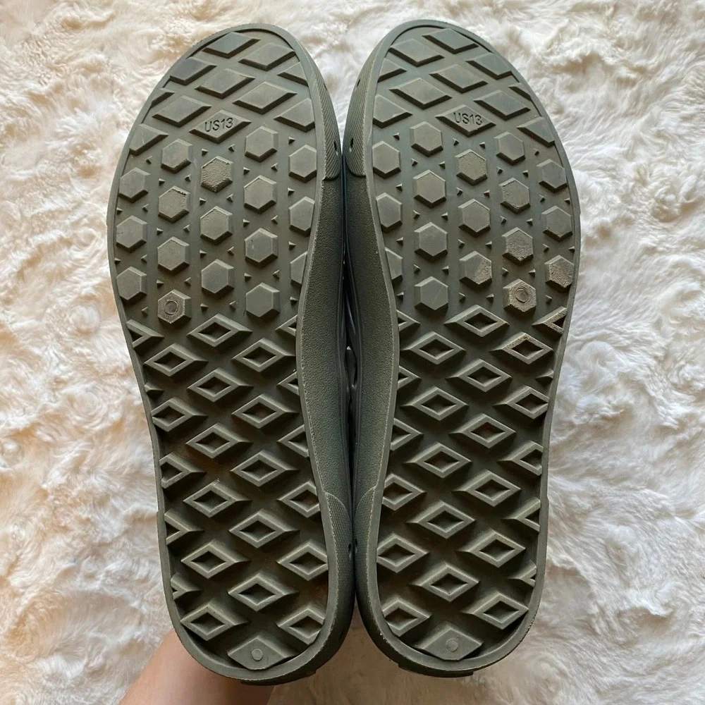 Vans Men's Slip On TRK Rubber Shoes Size 13 Green Water Trail Hiking Beach River